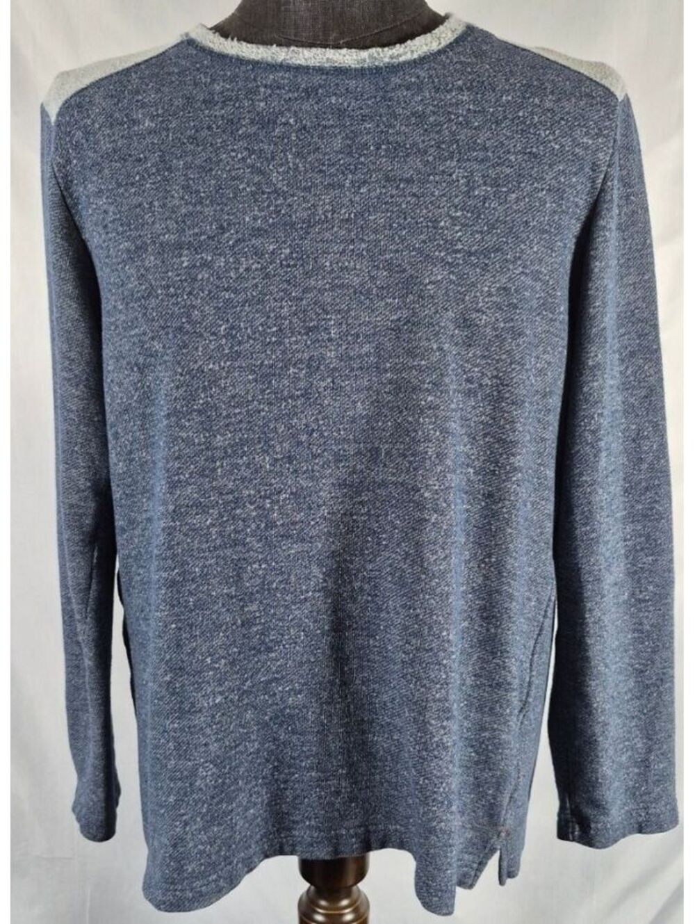 Tommy Bahama Medium Blue Gray Crewneck Pullover Sweatshirt